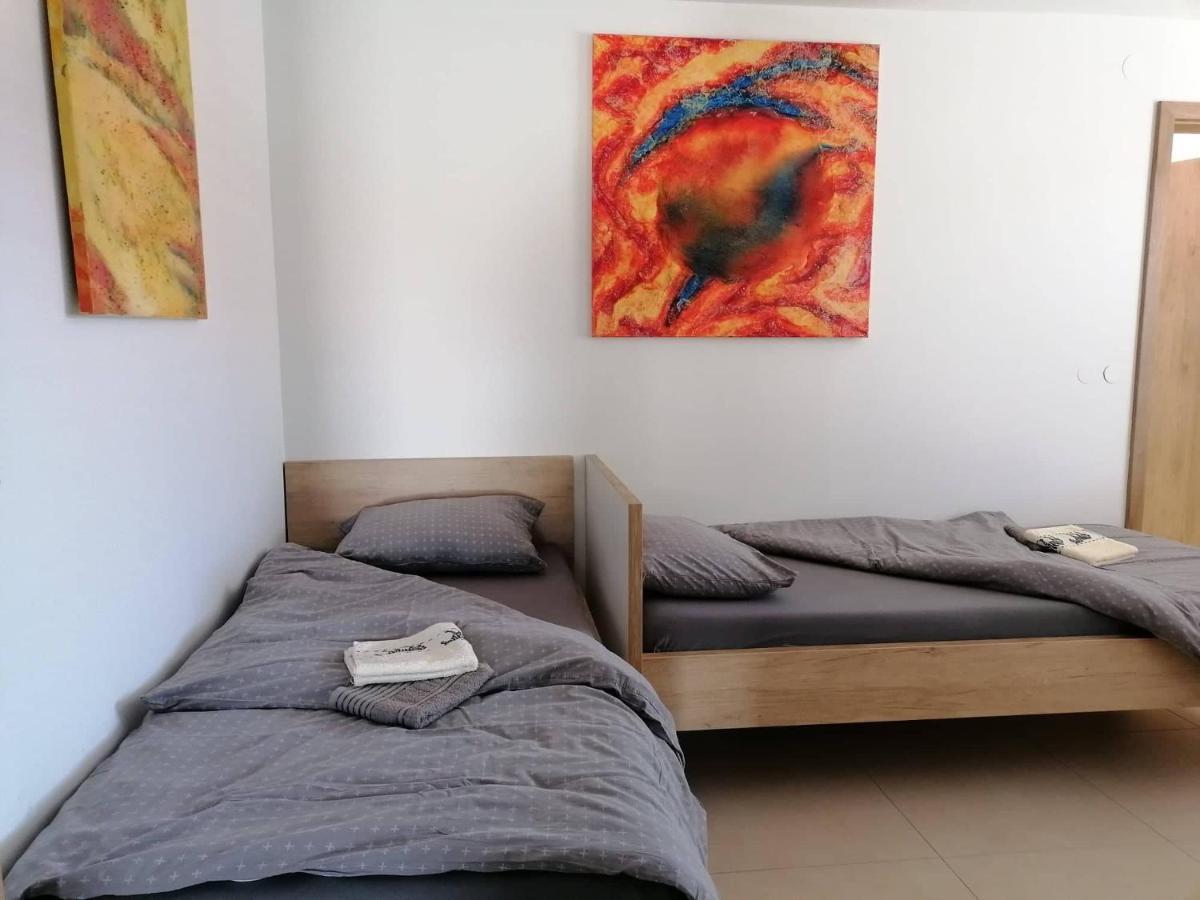 Blatnikov Hram Hotel Dvor Luaran gambar